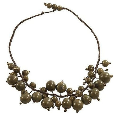Cloud Forest Choker in Green - Faire Collection