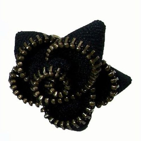Zipper Flower Ring in Black - WorldFinds