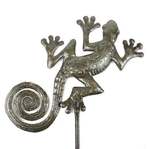 25-inch Metal Garden Stake With Gecko - Croix des Bouquets (O)